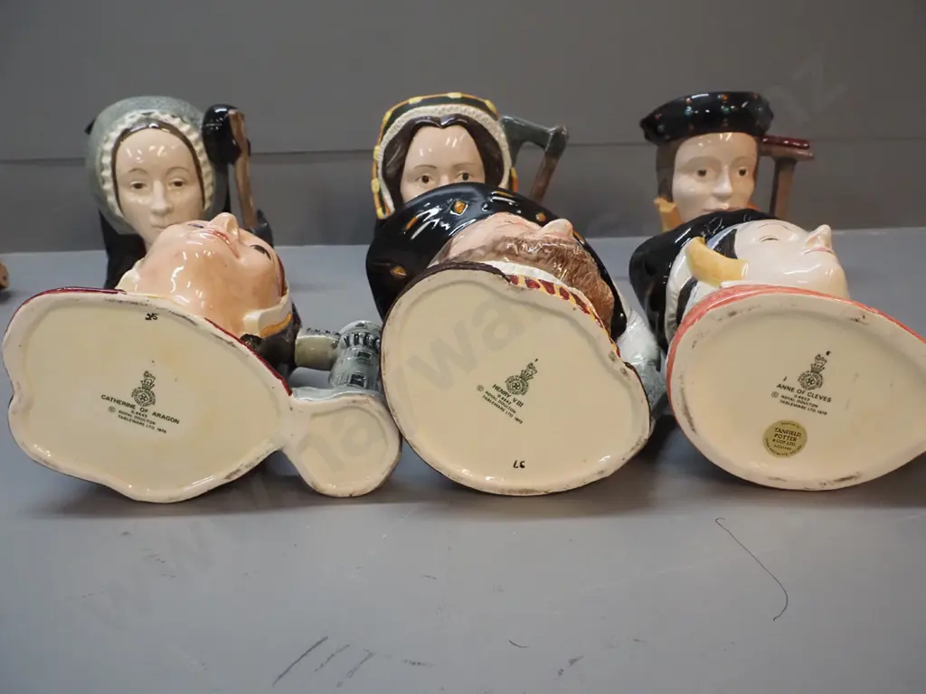 set of 7 Royal Doulton character jugs - King Henry VIII and his 6 wives - Catherine of Aragon H-180, Anne Boleyn, Jane Image 1++