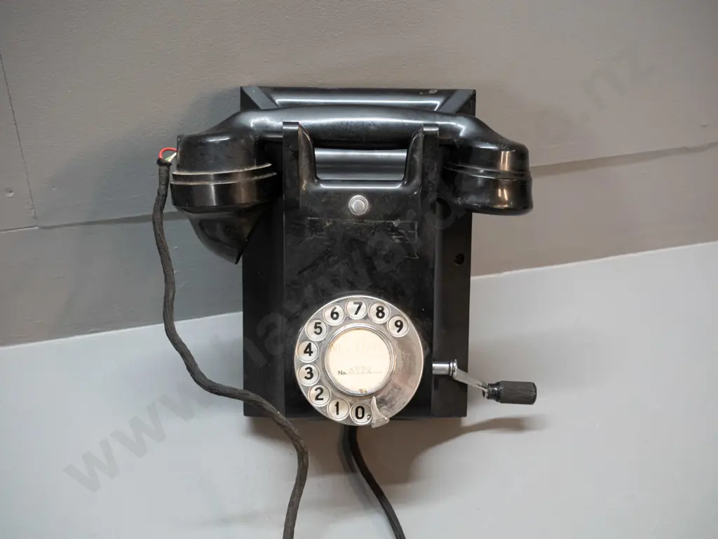 vintage bakelite wall-mount telephone with dial & hand crank, Milton 5992 insert - overall wear and tear H230 W160 D170 Image 1++