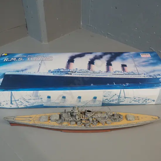 Minicraft 1:350 scale yet to be assembled plastic model of RMS Titanic - assembled length 30" and a assembled model of a