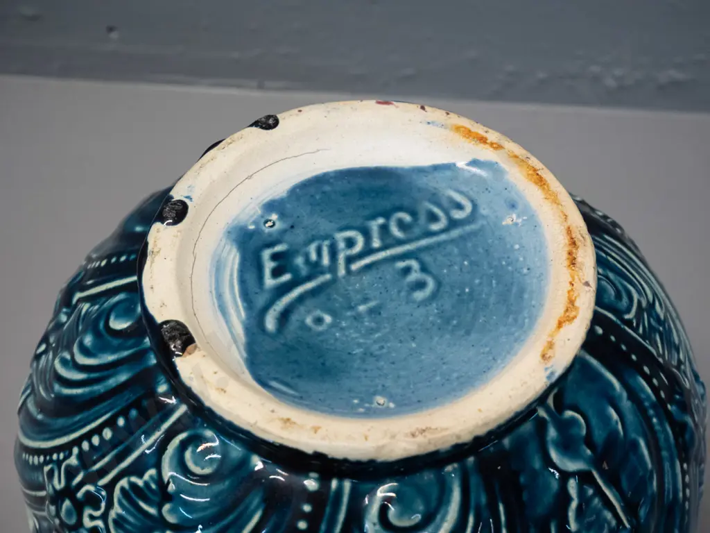 Majolica jardinière, pink inner with blue and green leaf patterned outer, marked Empress on base H-170 D-240 Image 1++