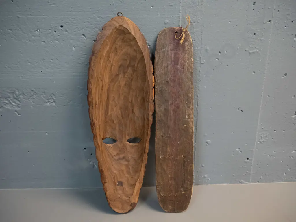 2 carved timber decorative wall masks - one with shell inset eyes, one with relief lizard H-450 W-170 Image 1++