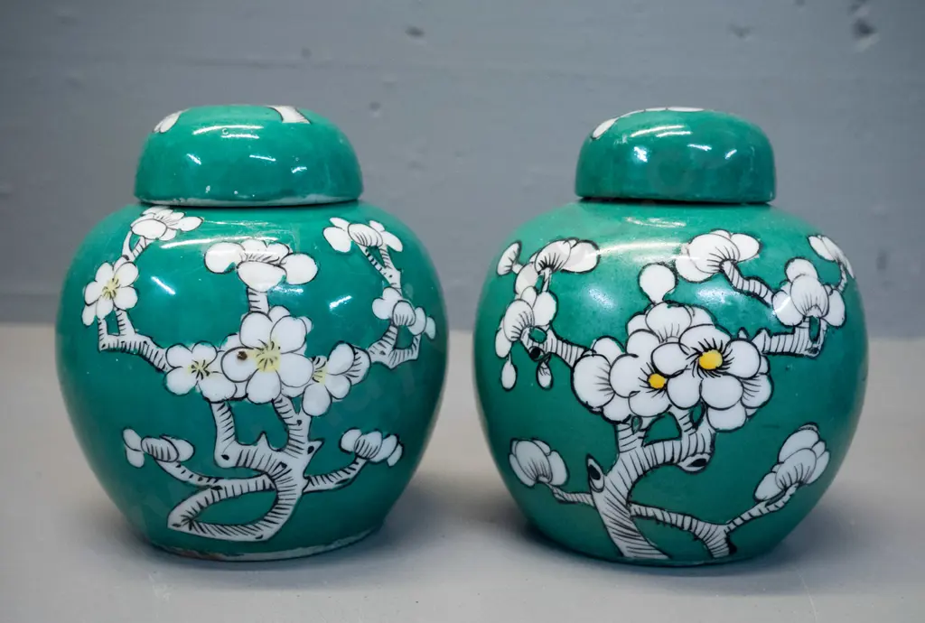 6 Chinese plum blossom pattern lidded ginger jars - 4 blue and 2 green glaze, largest is H-160 D-140, lighter blue one Image 1++