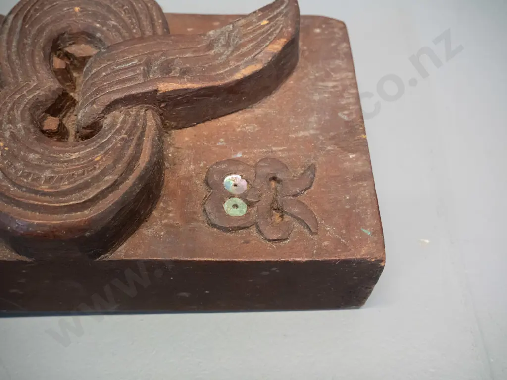 carved and stained timber Maori motif wall ornament with paua inset eyes - some chips and wear to paint H-360 W-120 Image 1++
