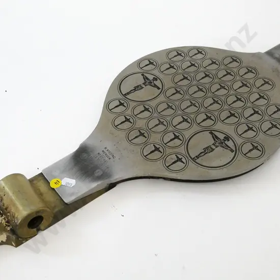 heavy molding plate from communion wafer "Hostbacking" press - metal with wooden handle, repair to handle L-750