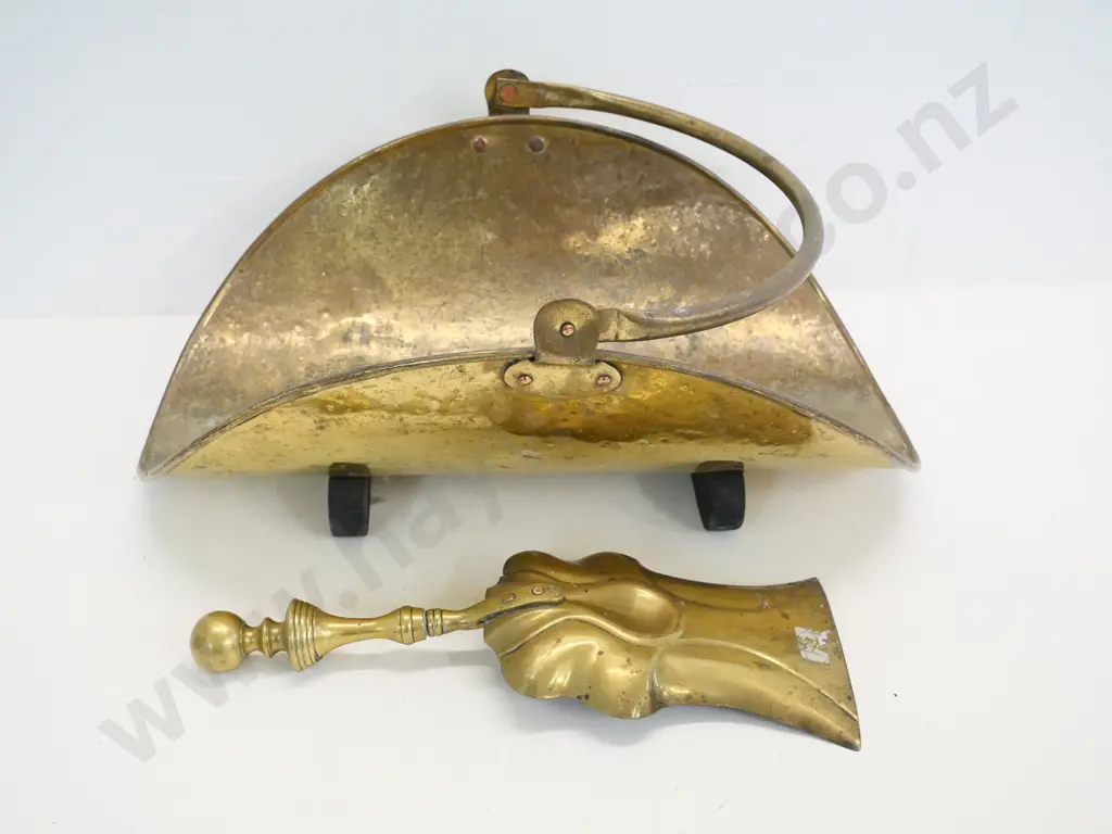 brass wood basket & fireside shovel. Basket H-400 with handle up, L-480 Image 1++