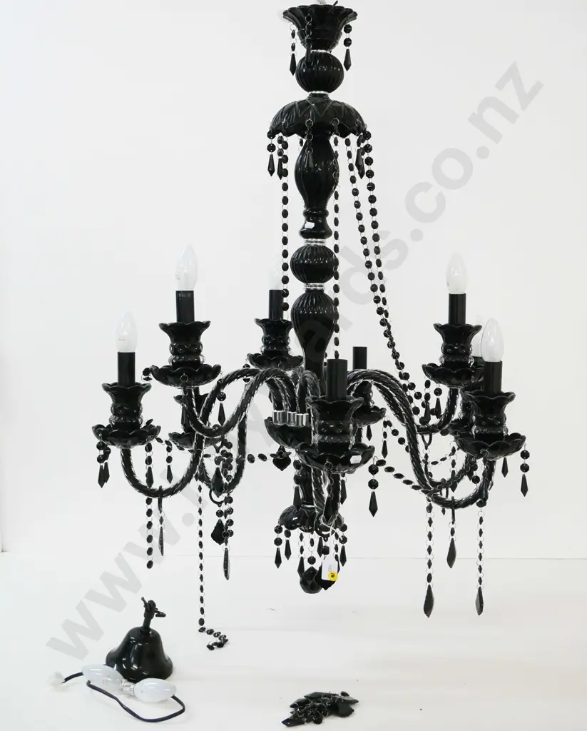 black glass 9-light chandelier - may have missing glass drops and/or chain and has had repair H-950 Diameter approx. 650 Image 1++
