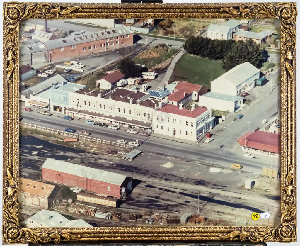 framed photograph - aerial view Bluff H-400 W-450 Image 1++