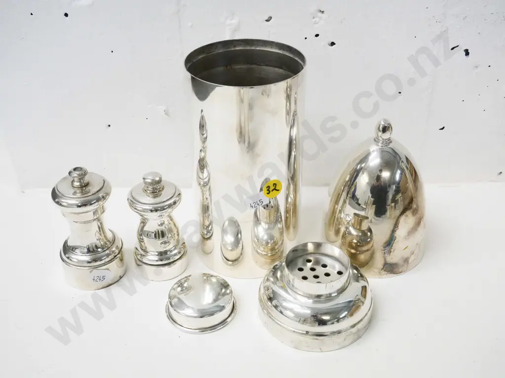plated cocktail shaker, insert not quite fitting properly, H-270 and 2 small heavy plated pepper grinders Image 1++