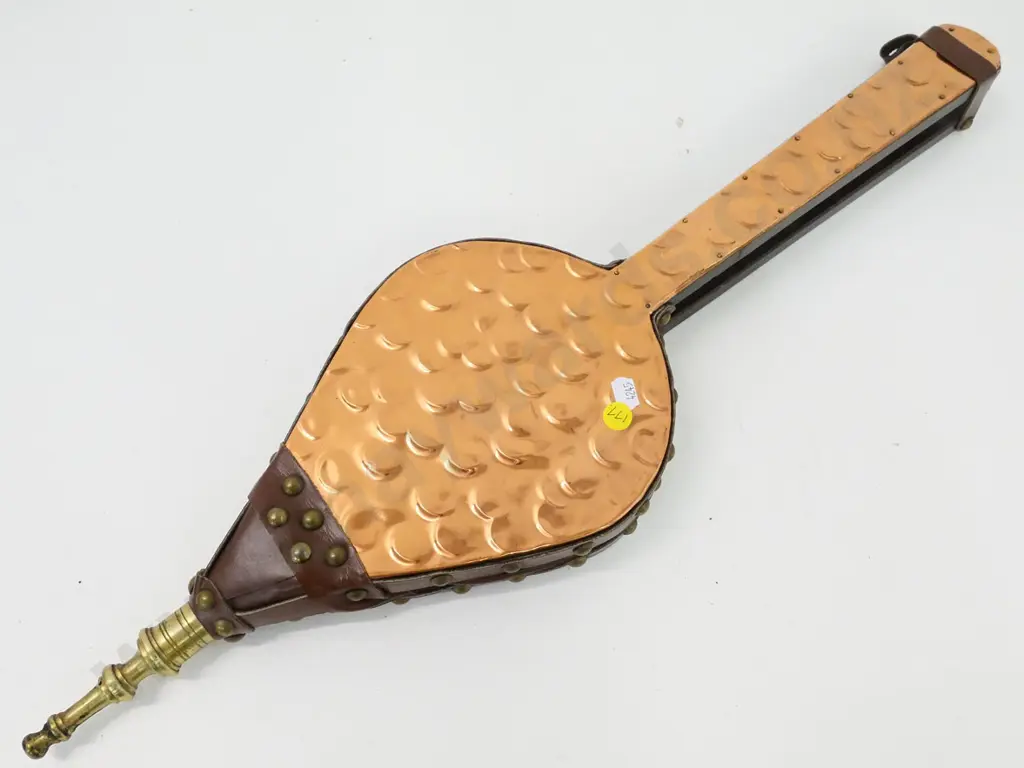 beaten copper, leather and wood bellows with brass nozzle L-640 Image 1++