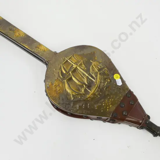 beaten brass, leather and wood bellows with brass nozzle - sailing ship motif L-640