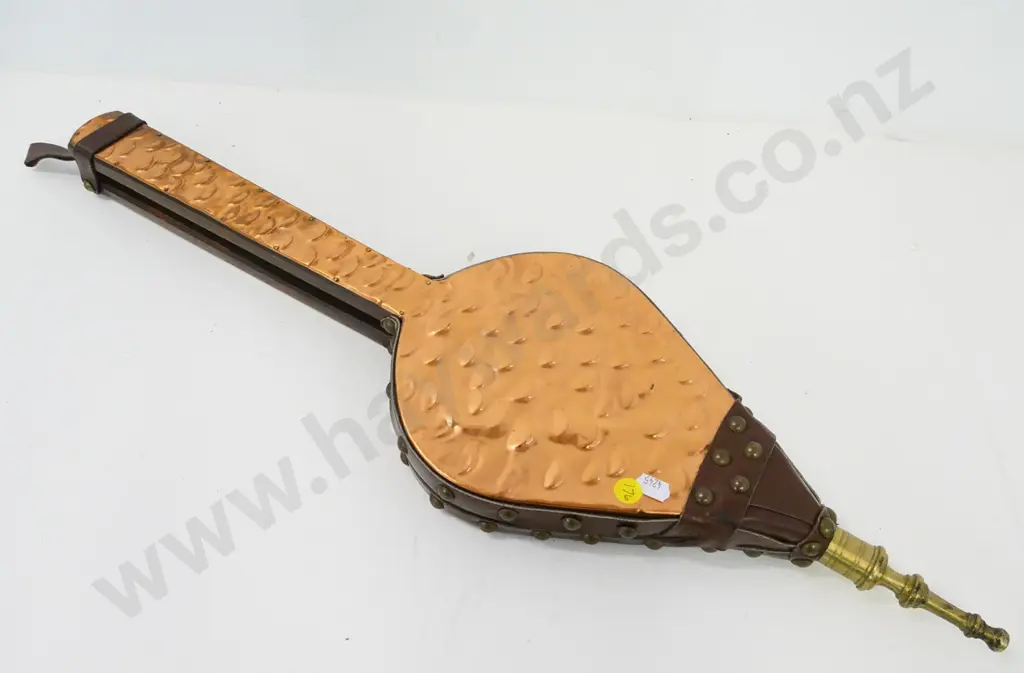 beaten copper, leather and wood bellows with brass nozzle L-640 Image 1++