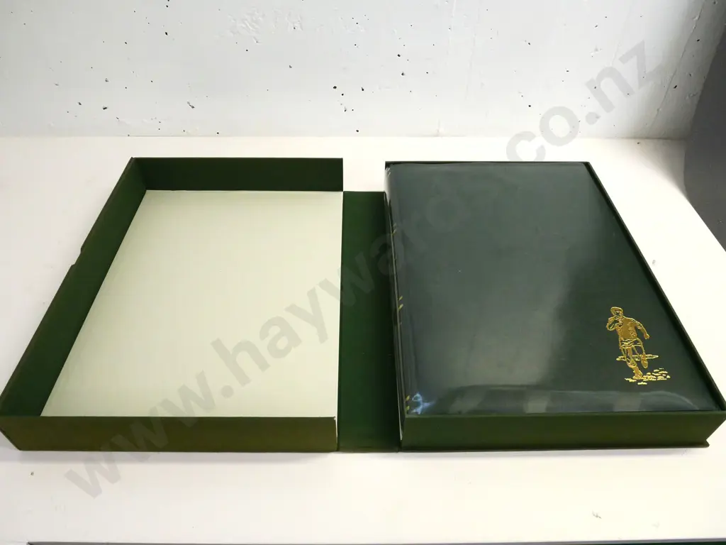 large cased book - The Visitors - International Rugby Teams in NZ - ltd. ed. of 1200, Moa Publishing 1990 Image 1++