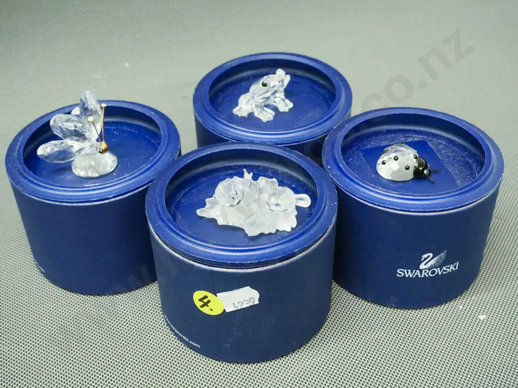 4 Swarovski crystal miniatures with cases - ladybird, butterfly, frog and snails on leaf Image 1++