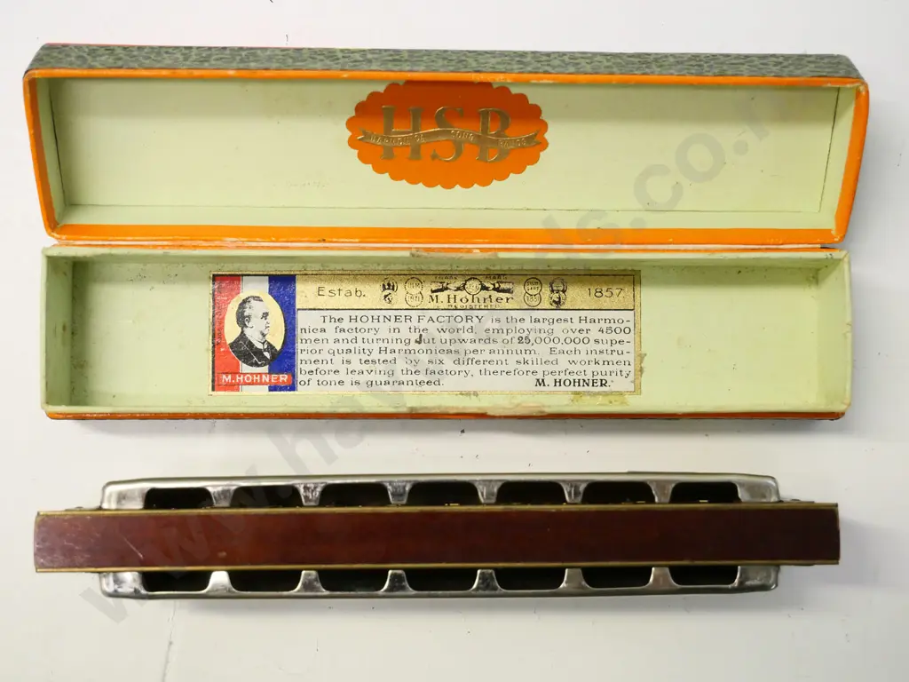 Hohner Song Band harmonica Model No. 3 with original box - light scratching Image 1++