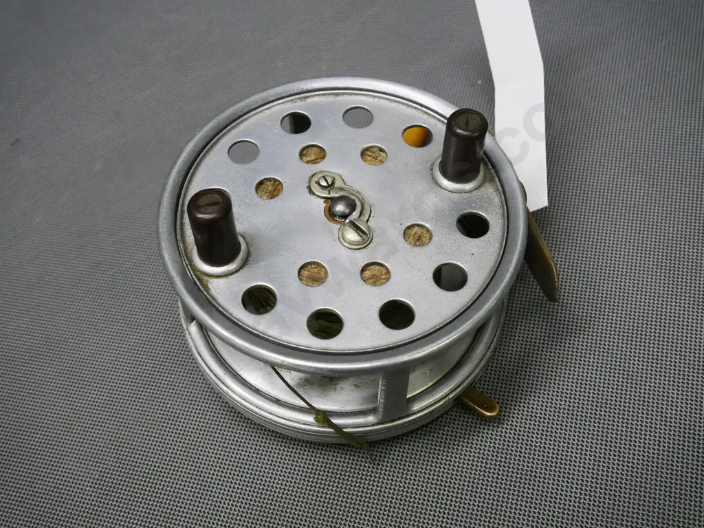 Hardy Bros Improved Farne aluminium fly fishing reel - diameter 120 Image 1++