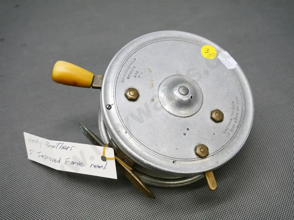 Hardy Bros Improved Farne aluminium fly fishing reel - diameter 120 Image 1++
