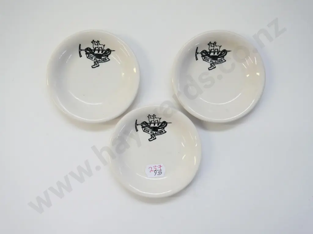 3 small Crown Lynn butter dishes with Fox Glacier emblem Image 1++
