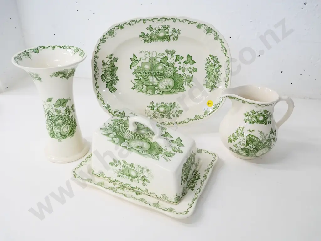 4 pieces of Masons green Fruit Basket china - covered cheese, vase H-200, jug, small platter Image 1++