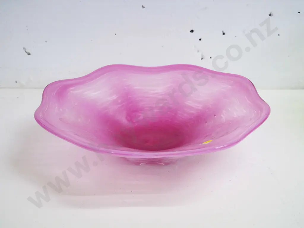 large mottled pink art glass fruit bowl H-80 Diameter 340 Image 1++