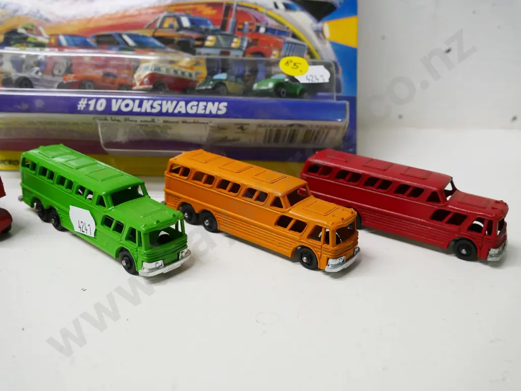 die-cast miniature buses - 3 Fun Ho, and one British, and carded set of 5 Micro Machines VW models Image 1++