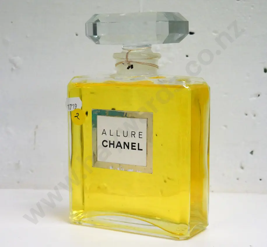 Chanel Allure sealed bottle H-180 W-110, marked Bottle Made in France Image 1++