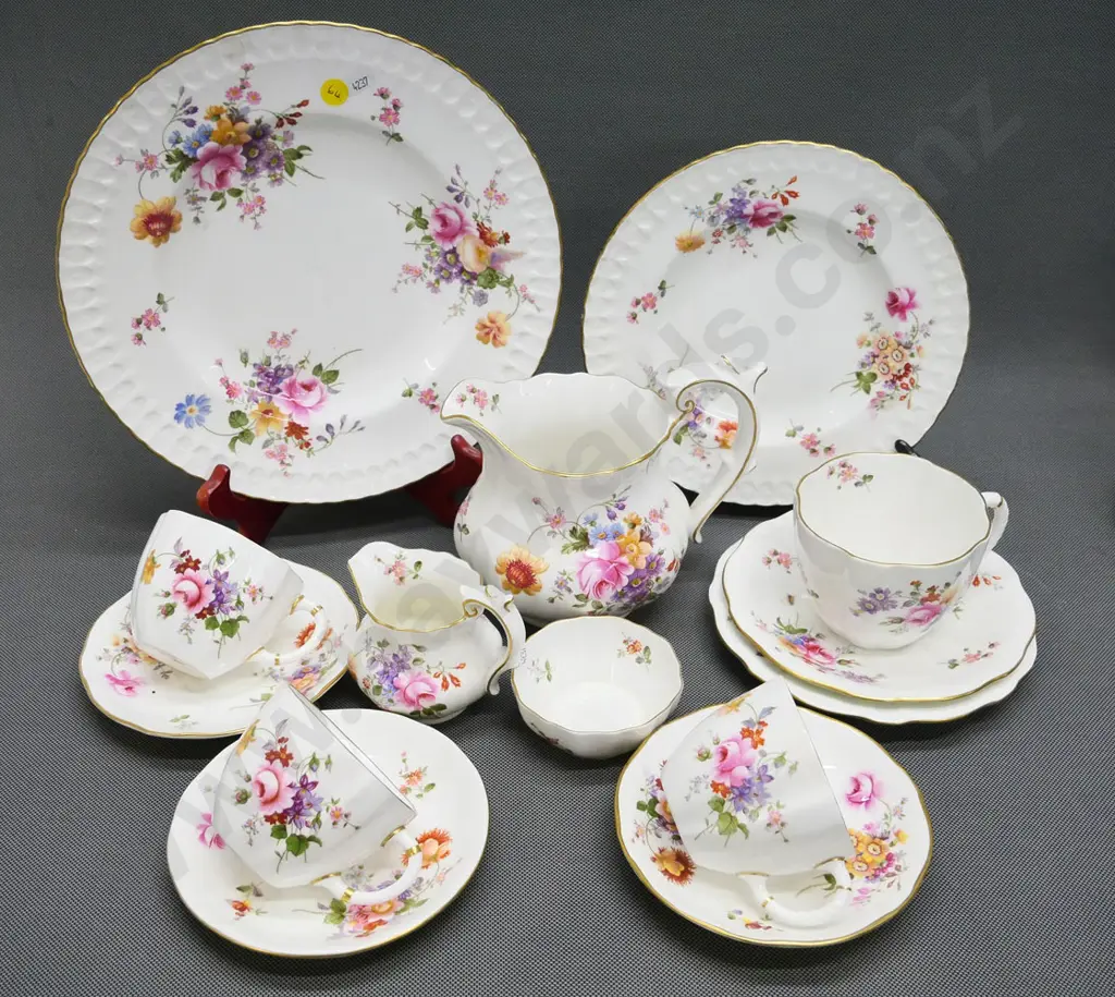 various Royal Crown Derby - 3 cups & saucers, breakfast trio, 2 cabinet plates, 2 jugs, etc. larger plate D-265 Image 1++