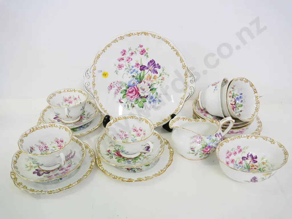 Royal Albert 'Nosegay' pattern 21-piece tea set Image 1++