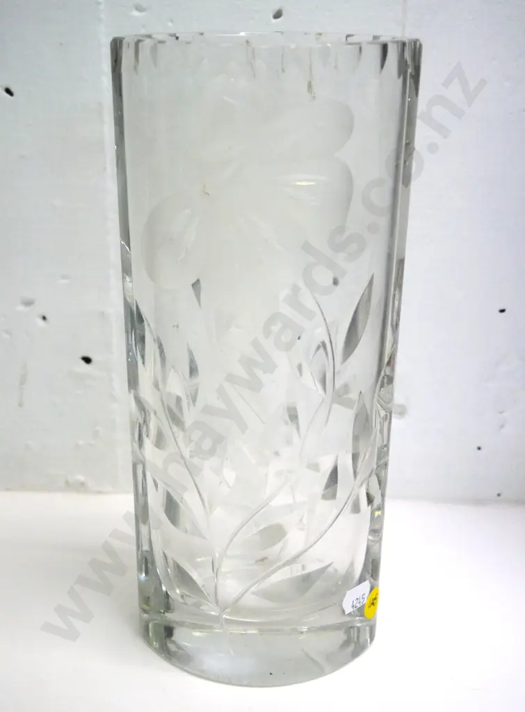 heavy cut & etched crystal vase H-260 Image 1++