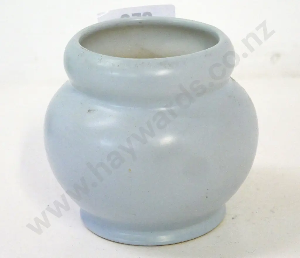 light blue (Crown Lynn?) vase No. 21-4 H-110 Image 1++