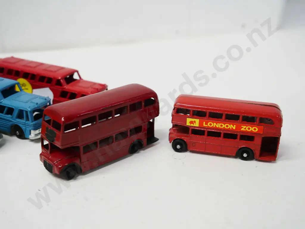 6 die-cast miniature buses - 4 Fun Ho Landliners, one Lesney & one other London bus, Image 1++