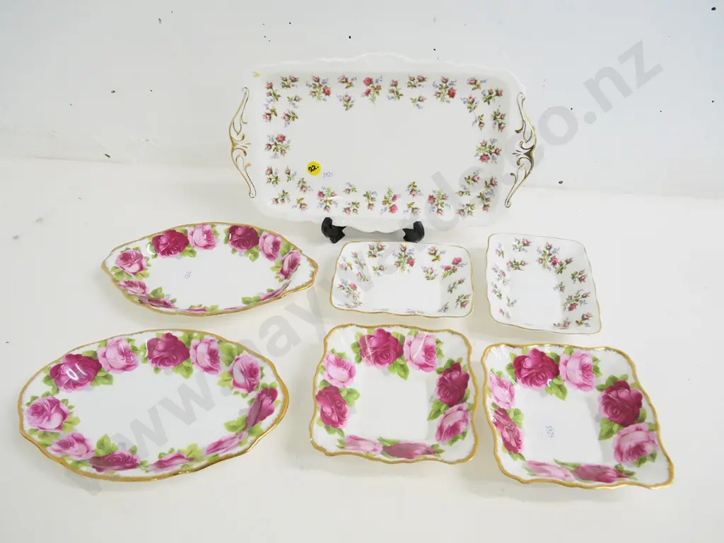 Royal Albert china - Winsome sandwich tray L-300 W-175 and 2 small dishes & 4 Old English Rose dishes Image 1++