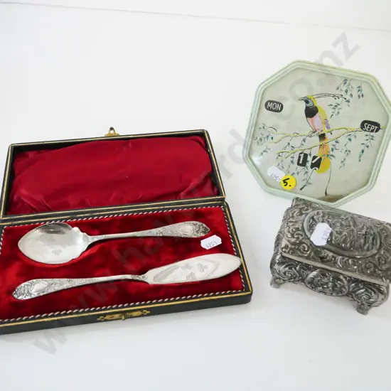 retro bird theme plastic and glass desk calendar H-125 W-125, plated lidded trinket, cased plated knife and spoon set