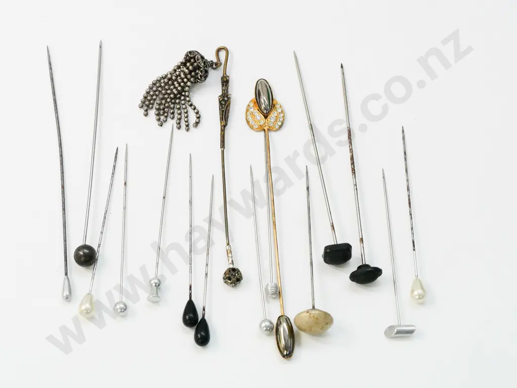 16 asstd hat pins Image 1++