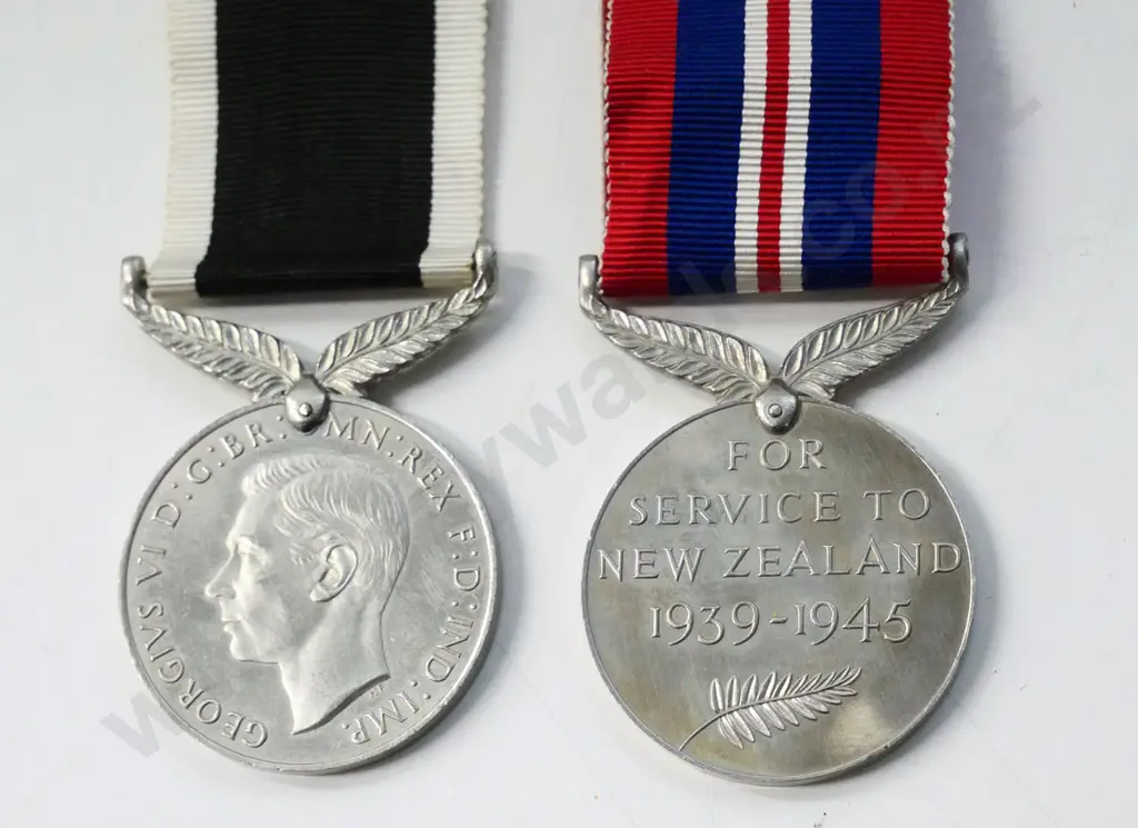 2 New Zealand War Service medals 1939-45 Image 1++