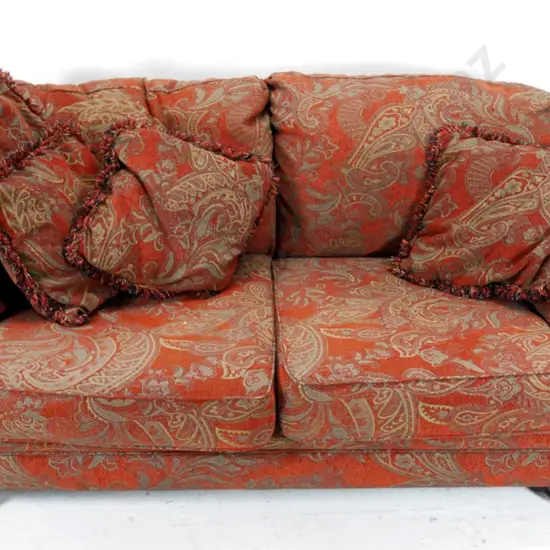 2.5-seater chesterfield settee with studded facings, bun feet, chenille fabric, 4 scatter cushions H-850 W-1850 D-1000