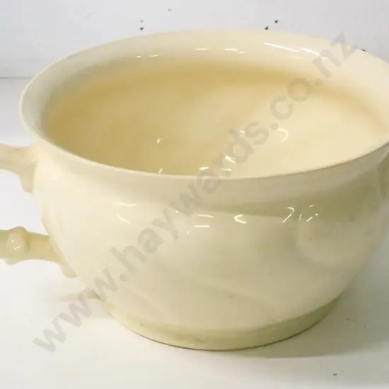 Crown Lynn chamber pot - some crazing H-125 W-270