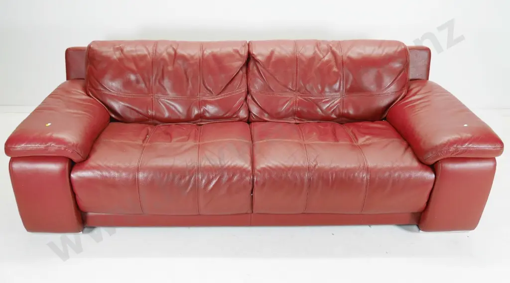 contemporary red leather 4-seater settee with chrome feet H-800 W-2250 D-940 Image 1++