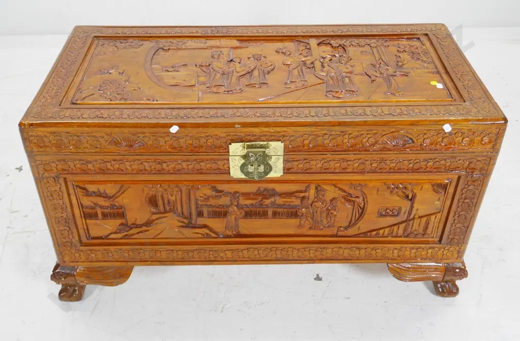 Chinese hand-carved camphorwood chest with brass hardware, internal tray - minor wear H-490 W-890 D-430 Image 1++