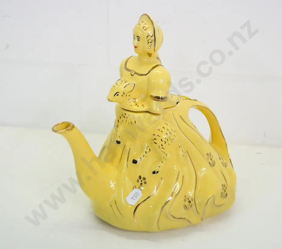 yellow & gilt Lingard teapot in shape of lady holding a lamb H-230 Image 1++