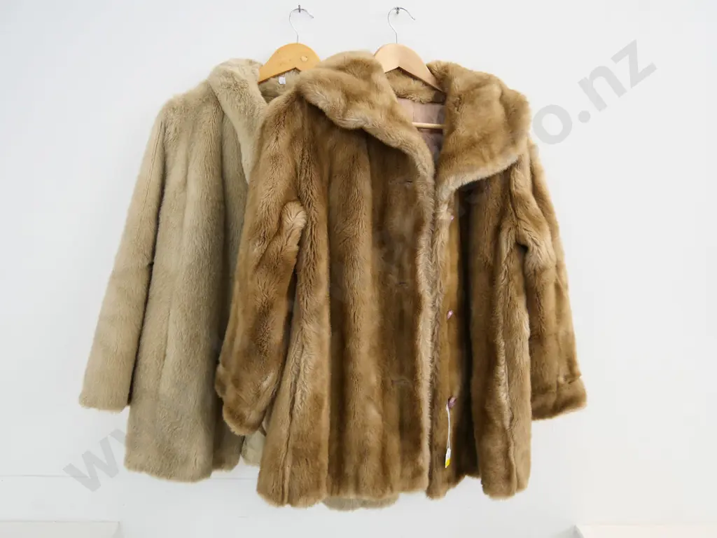 2 faux fur jackets - Dubrowsky & Joseph France and Cordera New Zealand Image 1++