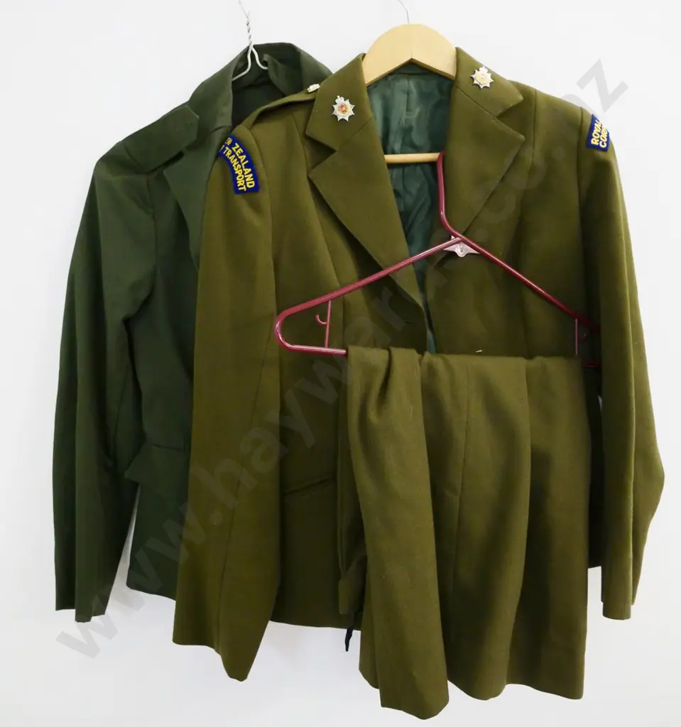 woman's NZ Corp of Transport jacket, fatigue jacket & trousers, assorted buttons, badges, epaulets (buttons in cabinet) Image 1++