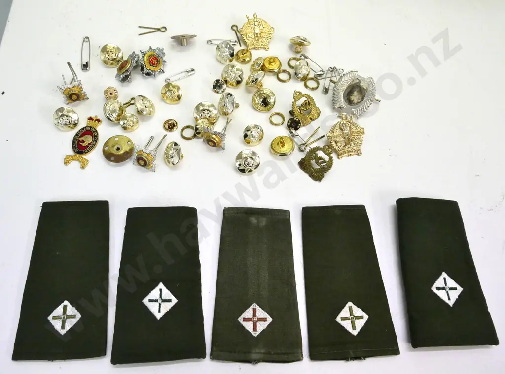 woman's NZ Corp of Transport jacket, fatigue jacket & trousers, assorted buttons, badges, epaulets (buttons in cabinet) Image 1++