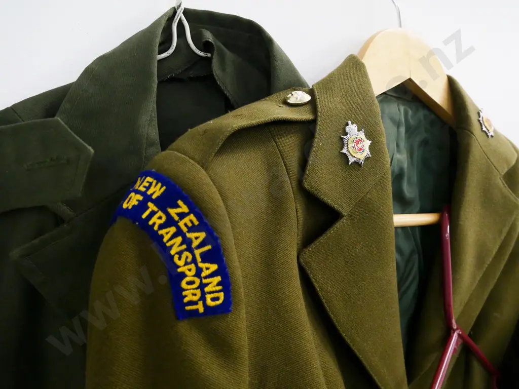 woman's NZ Corp of Transport jacket, fatigue jacket & trousers, assorted buttons, badges, epaulets (buttons in cabinet) Image 1++