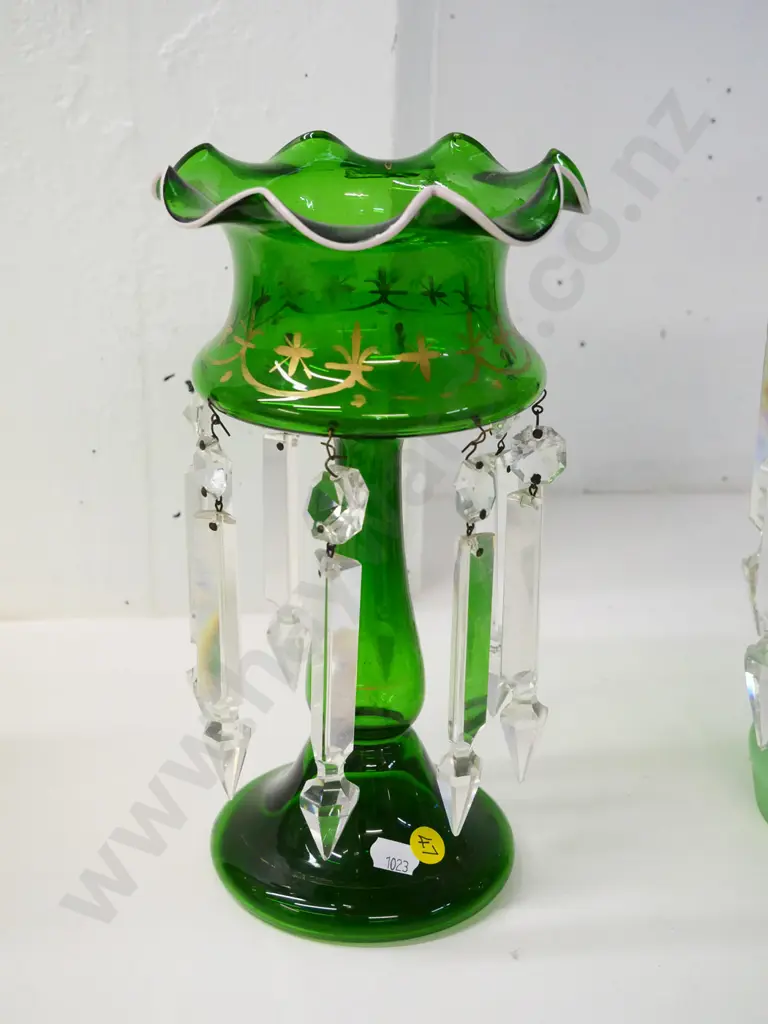 green glass with gold decoration lustre vase H-260 Image 1++
