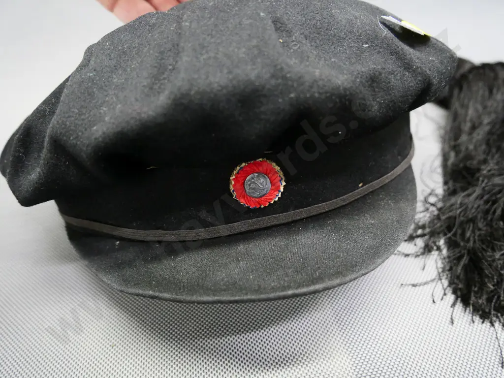 Norwegian student cap with large tassel, marked Oslo on label Image 1++