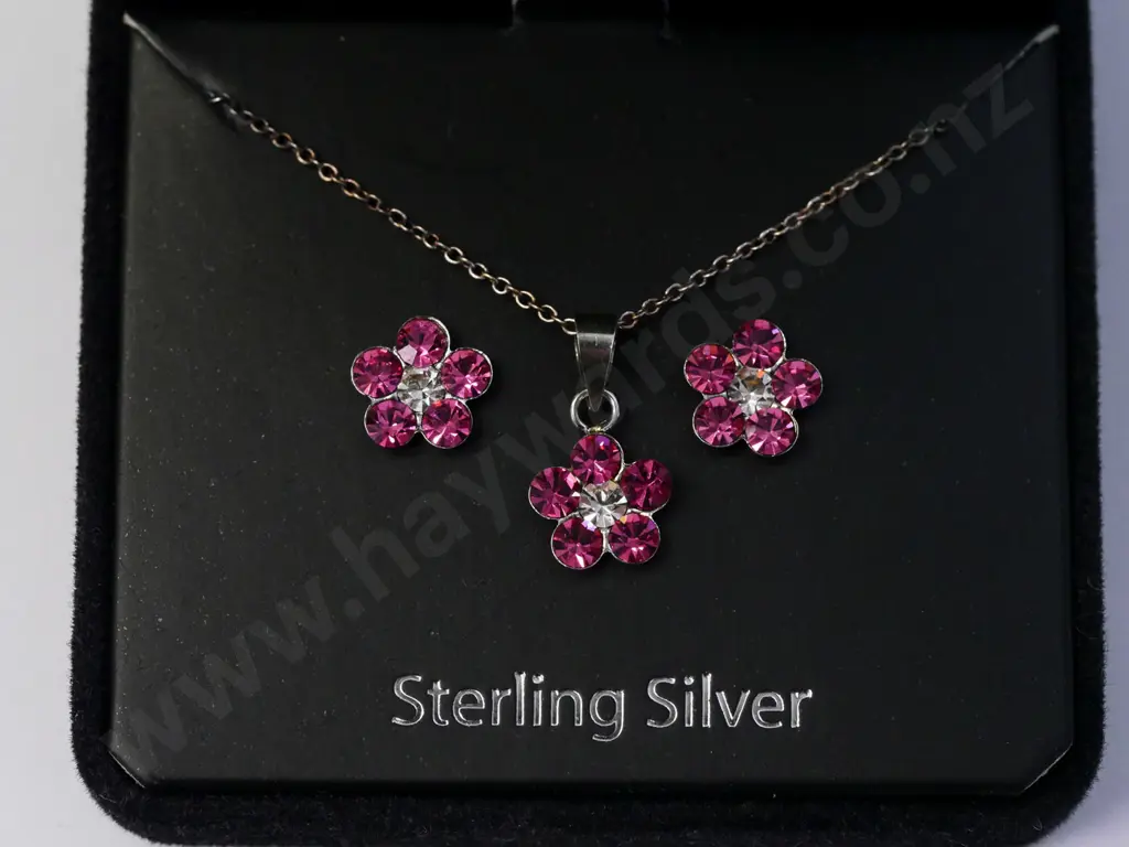 pink cz flower pendant & earring set stamped 925 Image 1++