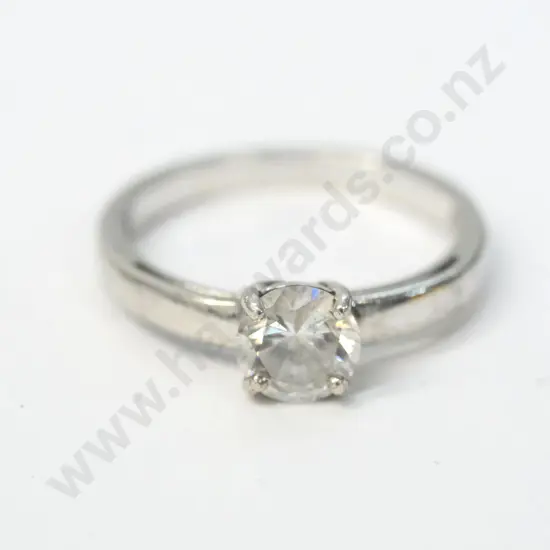 silver & cz dress ring stamped 925