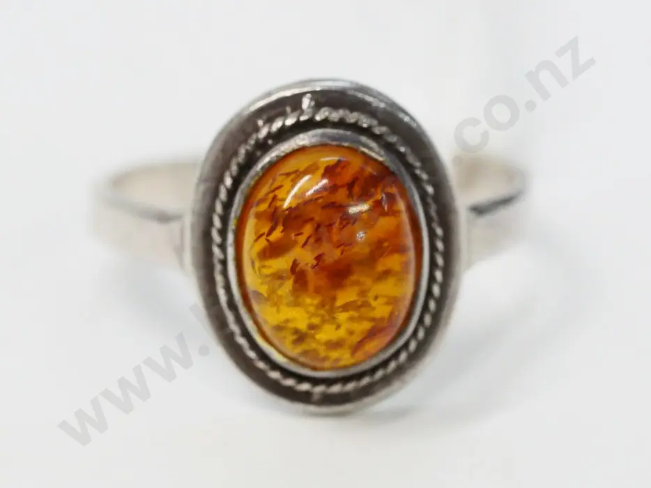 silver & amber ring stamped 925 Image 1++