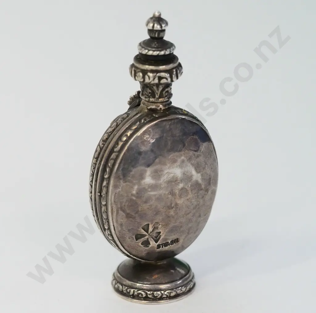 small sterling silver scent bottle stamped stgsil Image 1++