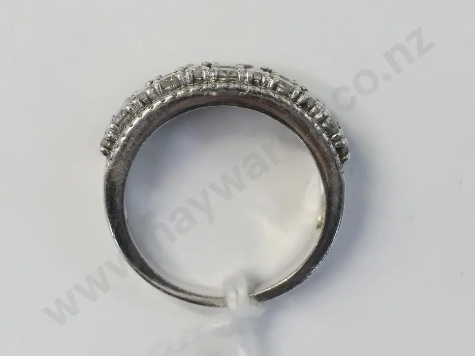 silver cz dress ring stamped 925 Image 1++